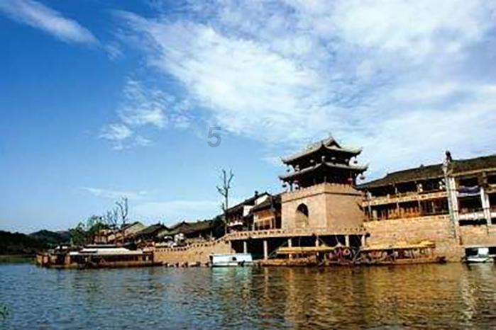 虫虫助手下载